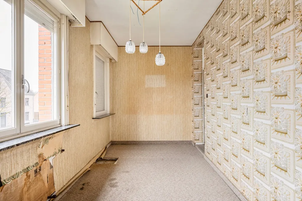 Maison à Renover avec Jardin à Putte