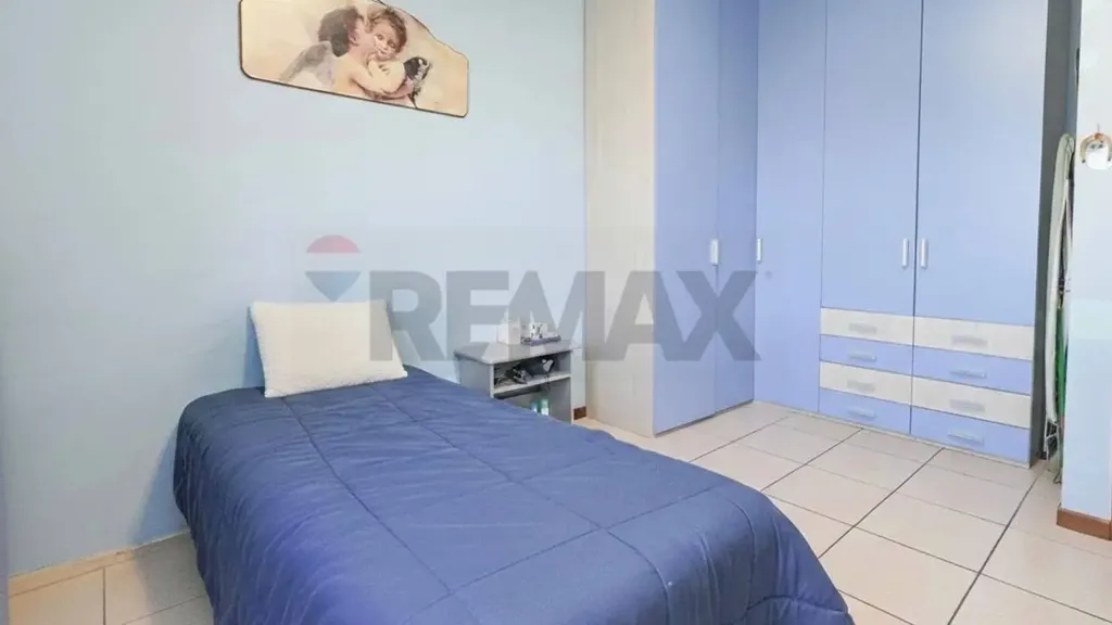 Chambres - Apartment with Balcony in Terno D'Isola