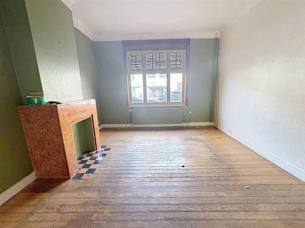Toad - Renovated Mixed-Use Property in Waterloo