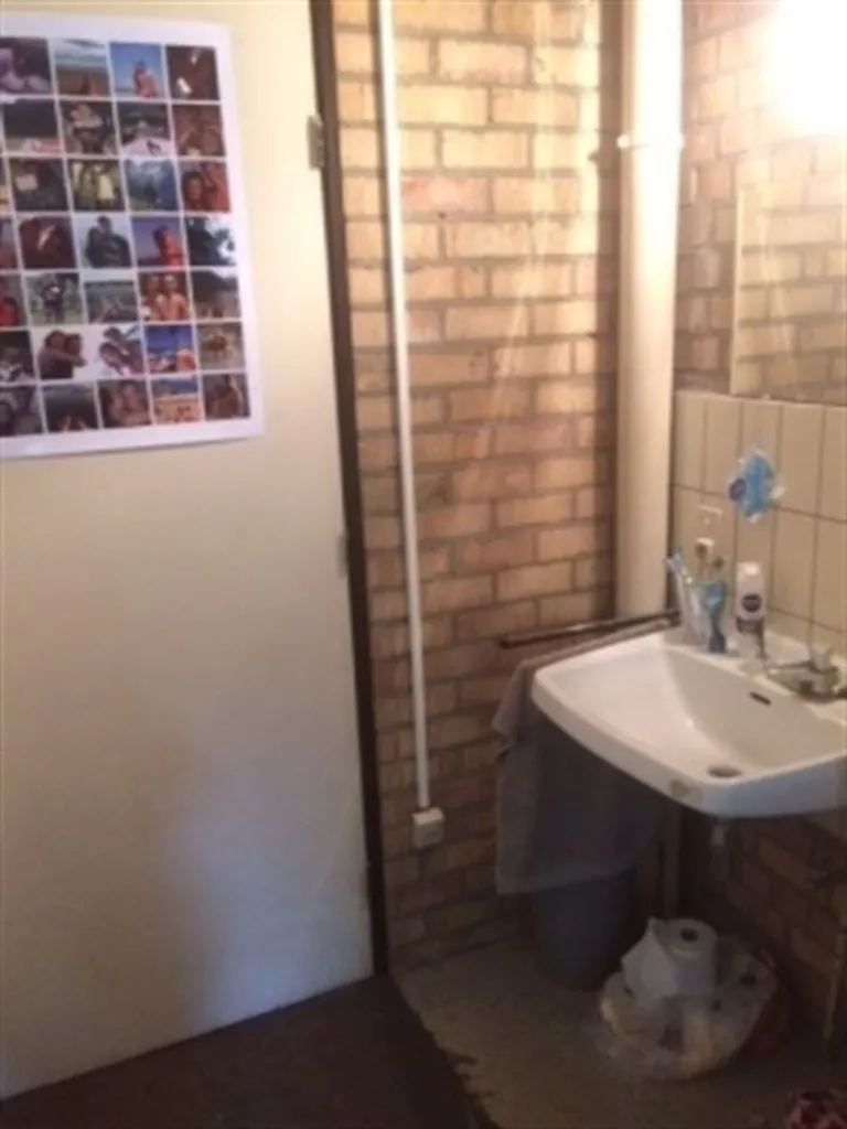 Vannitoad - Student Room with Shared Facilities in UCL Campus