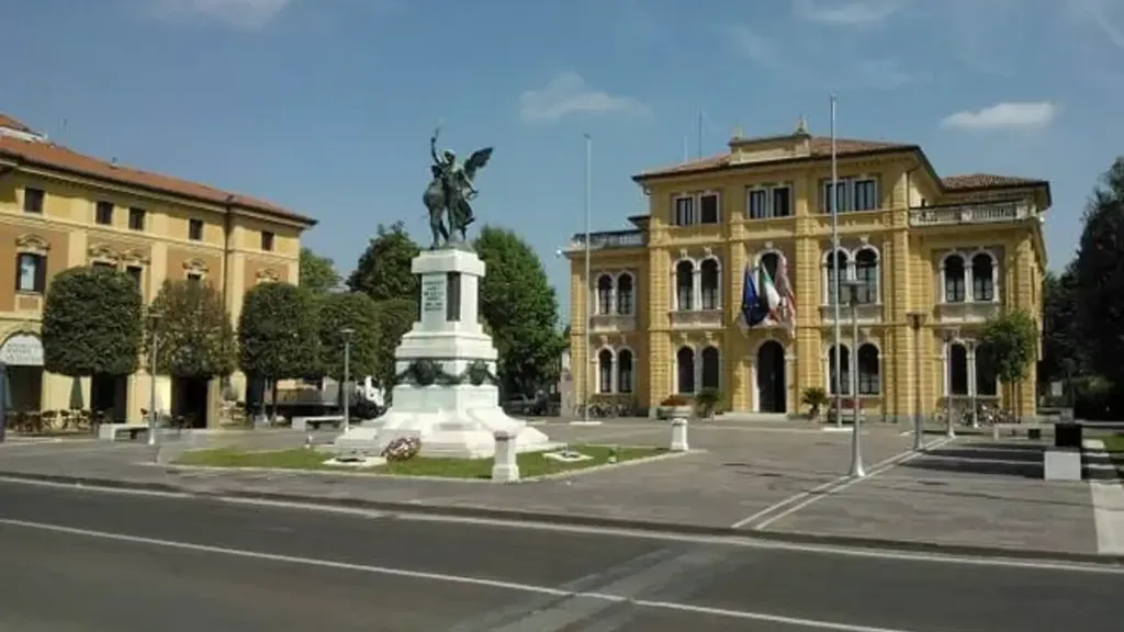 Bifamiliar Villa with Terraces in Mogliano Veneto