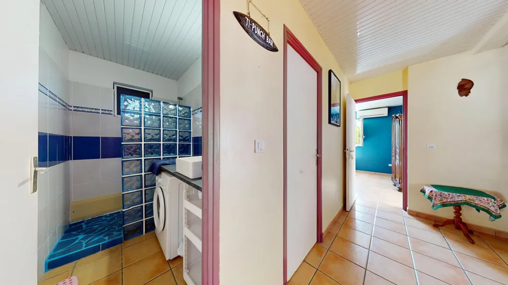 Salles de bain - Villa avec Piscine et Terrasses au Diamant