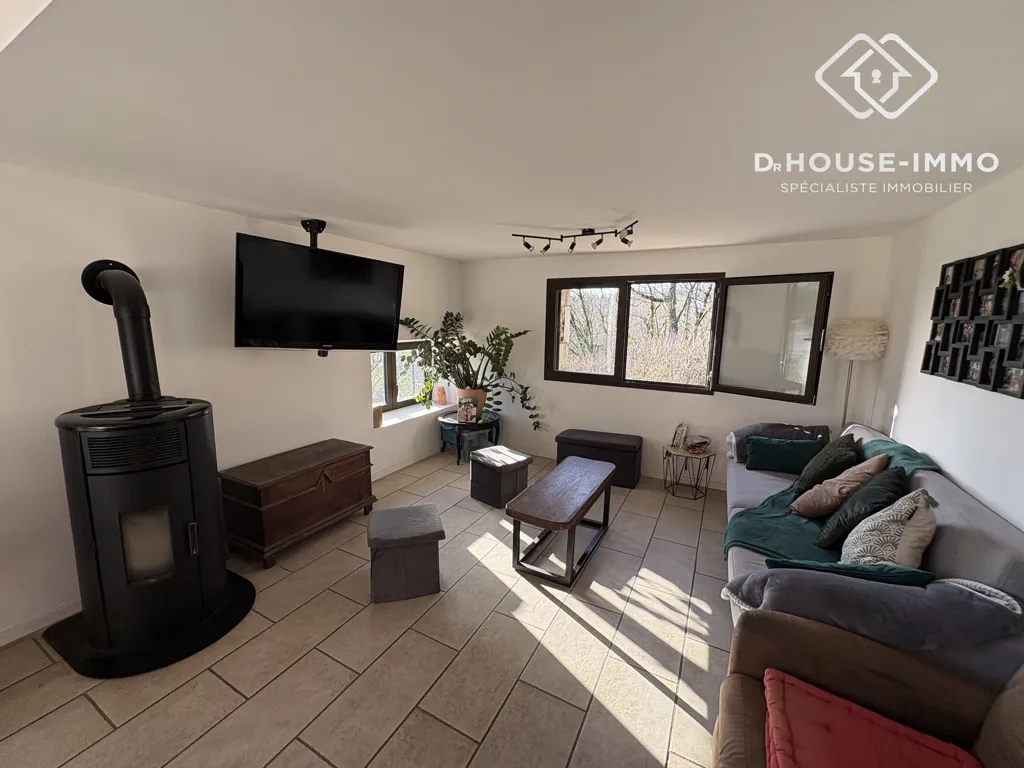 Séjour - Maison en Pierres Rénovée avec Vue Dégagée à Villars