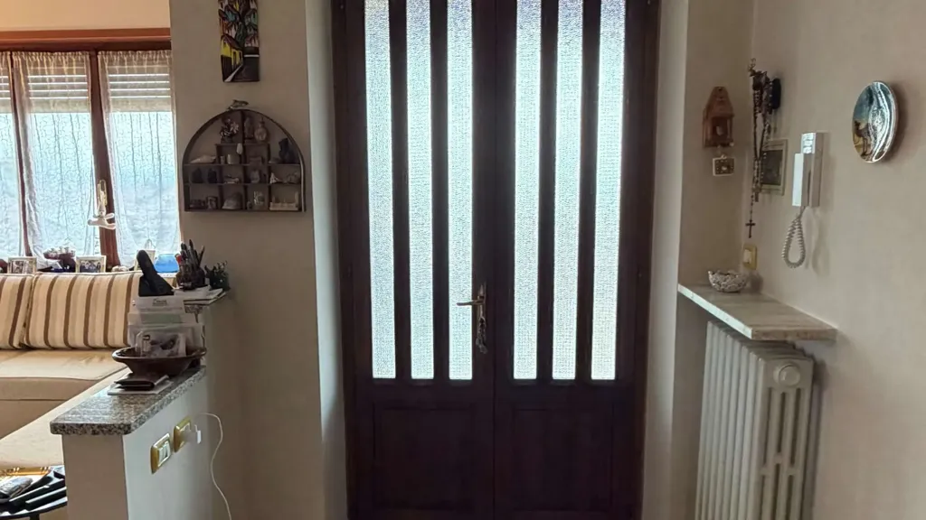 hallway_entrance