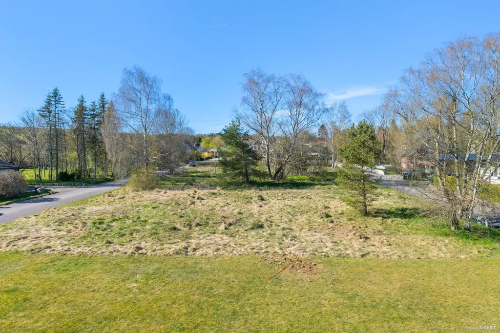 Garden - Plot with Lake Access in Åsljunga, Skåne