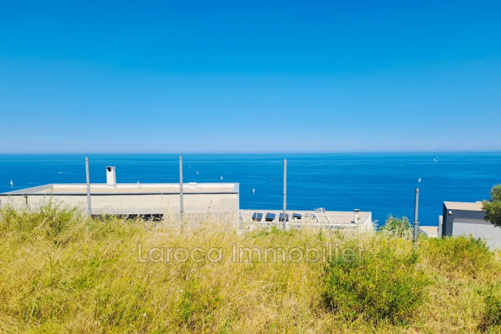 Giardino - Constructible Plot with Sea View in Cerbère