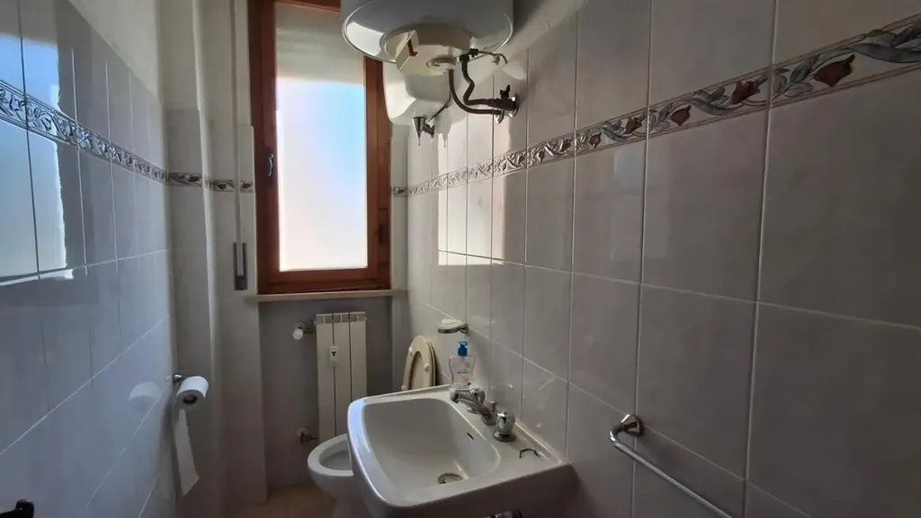 Salles de bain - Appartement 6 pièces à IT