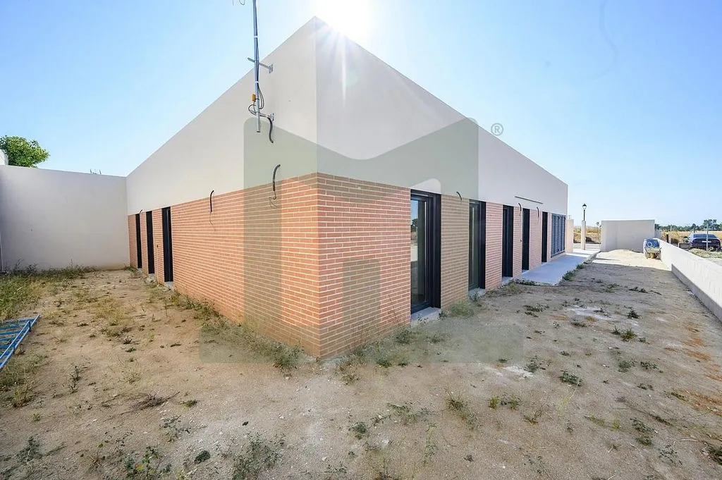 Välivaade - Modern Detached House with Pool in Griñón