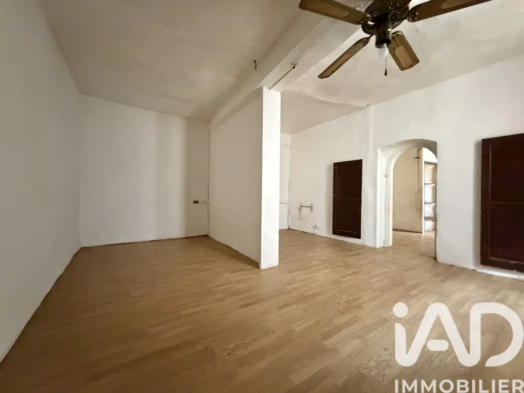 Toad - Village House with Renovation Potential in Puimisson