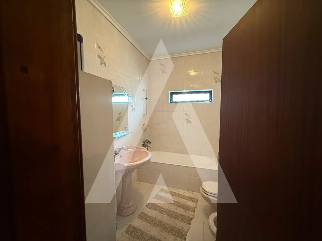 Salles de bain - Duplex House with Garage in São Bernardo