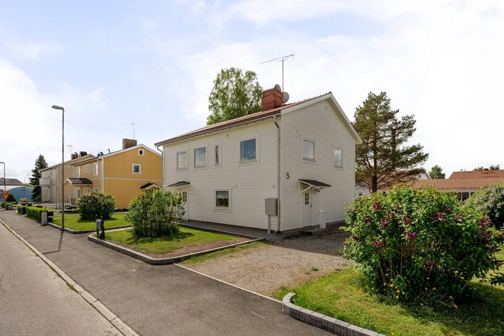 Välivaade - Duplex House with Garden in Tierp