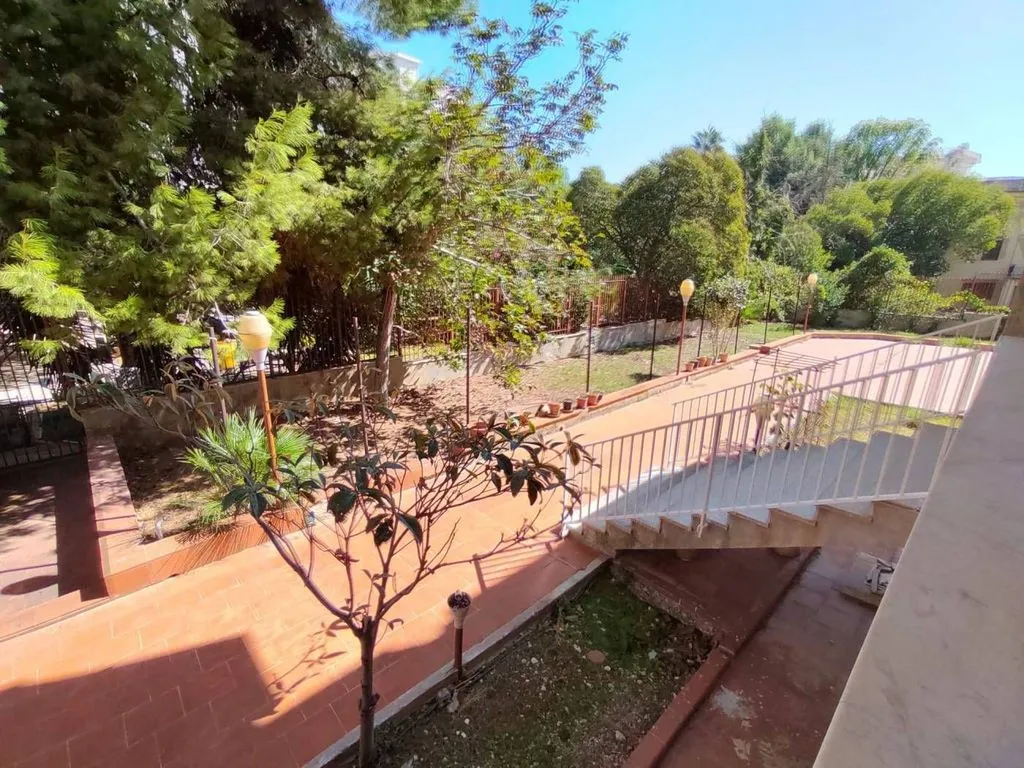 Jardin - Luxury Villa with Private Garden in Palermo