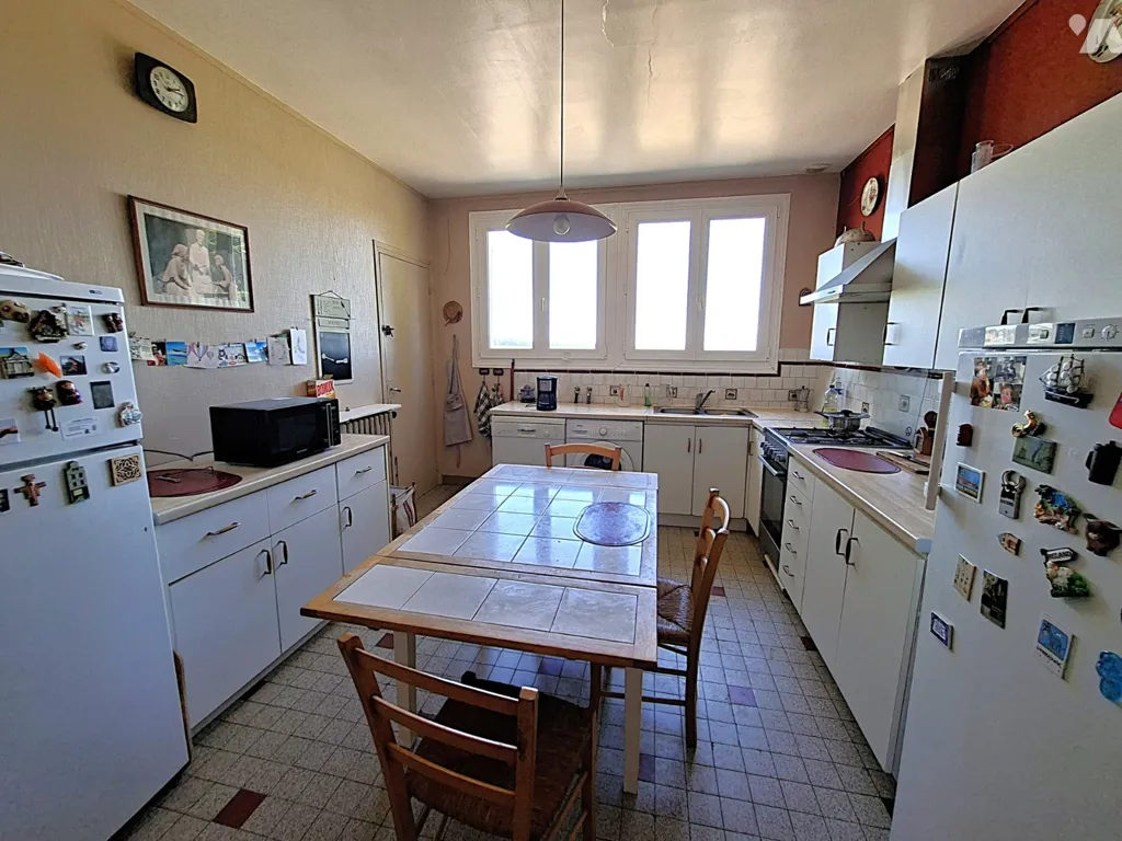 Cuisine - Maison avec Jardin et Accès PMR à Guiscard