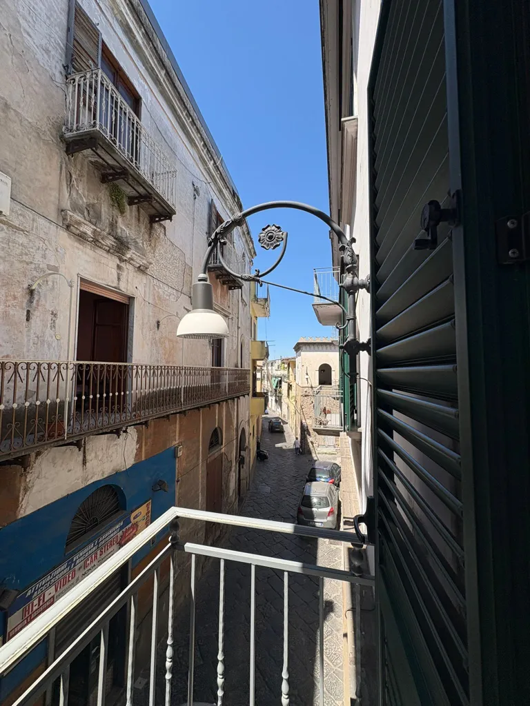 Rõdu - Colonial House with Terrace in Palma Campania