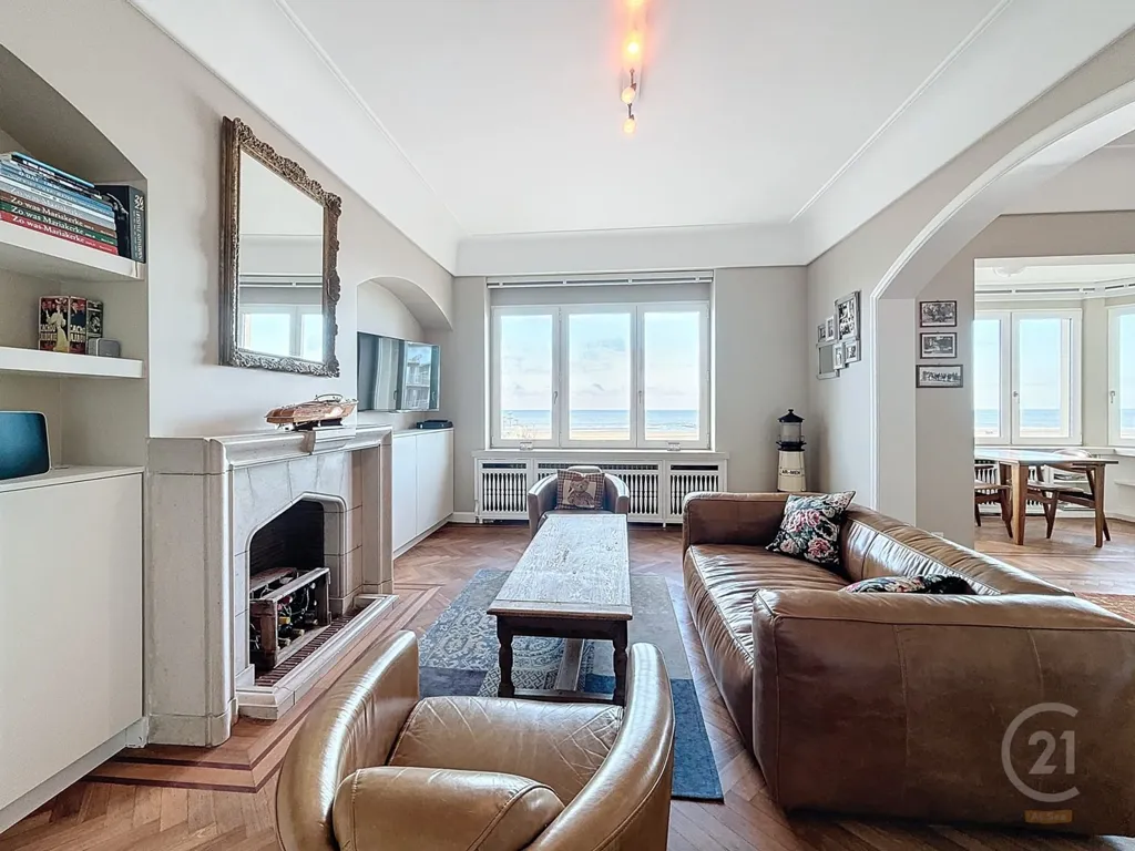 Séjour - Appartement Art Déco avec Vue Panoramique sur la Mer à Ostende