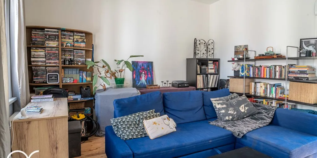 Séjour - Appartement Rénové à Ledeberg, Proche des Transports