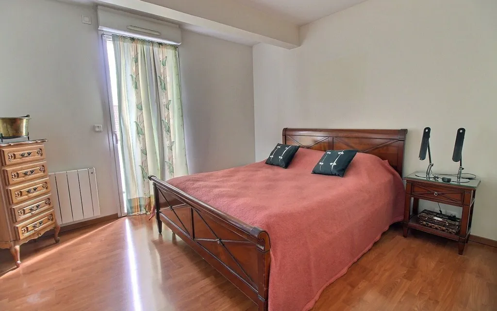 Magamistoad - Traversant Apartment with Terrace in Savigny-sur-Orge