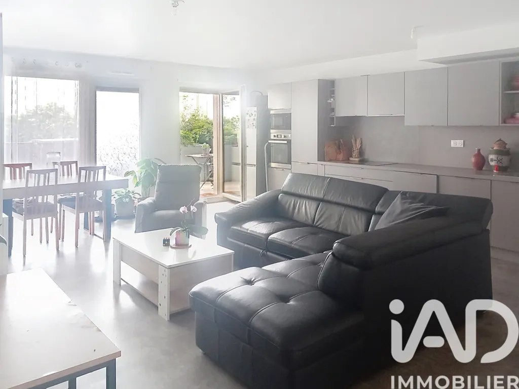 Séjour - Appartement T5 avec Balcon à Bagneux