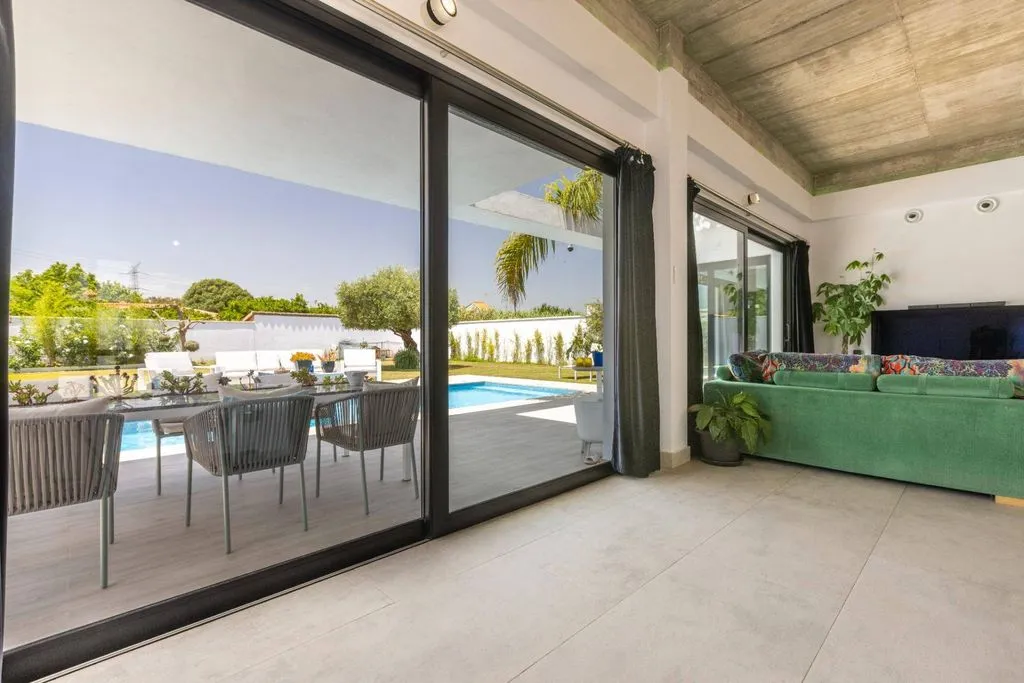 Living Room - Detached House with Pool in Guadacorte, Andalusia