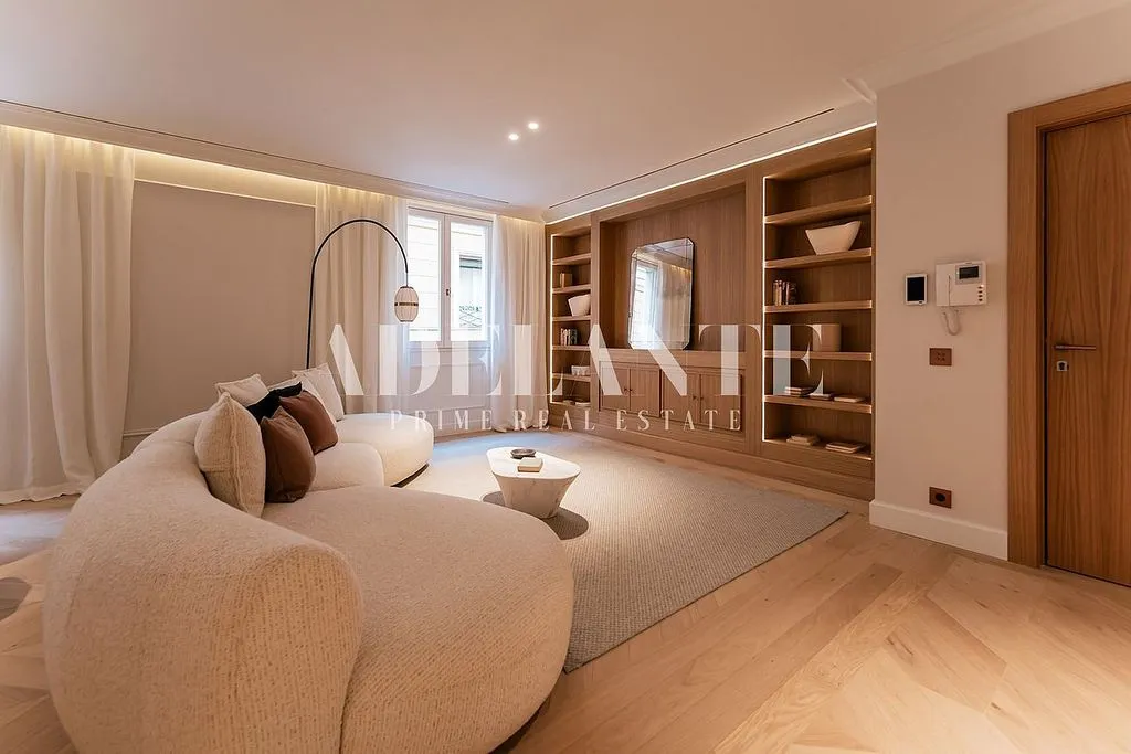 Elutuba - Contemporary Flat with Botanical Gardens View in Madrid