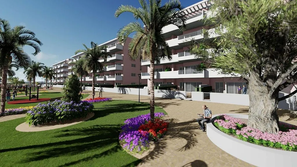 Ground Floor Apartment with Pool in El Raso