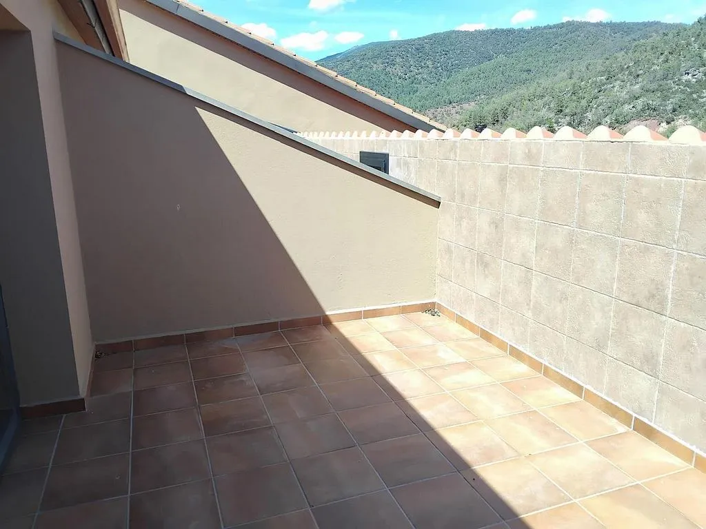 Terrace - Duplex Flat with Terrace in Noves de Segre
