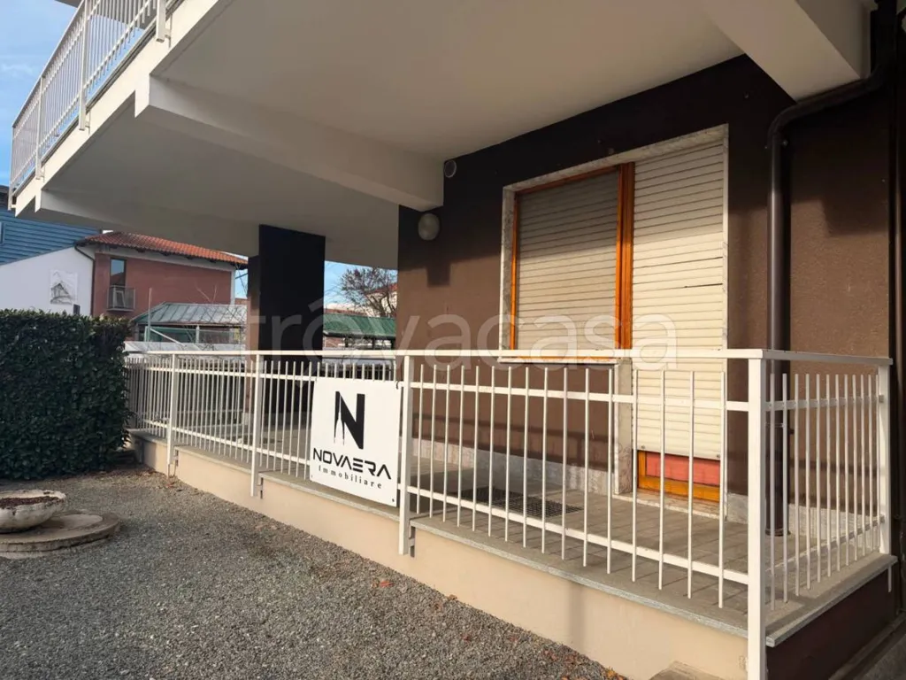 Balcony - Apartment with 80m² Terrace in Piscina via Ron