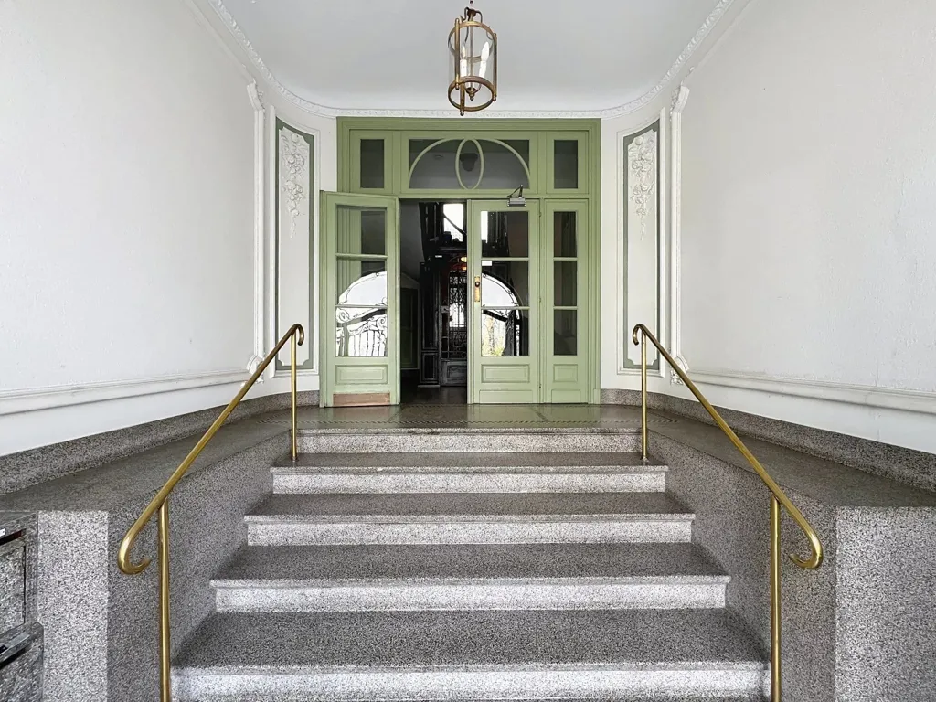 3 magamistoaga korter asukohas Ixelles