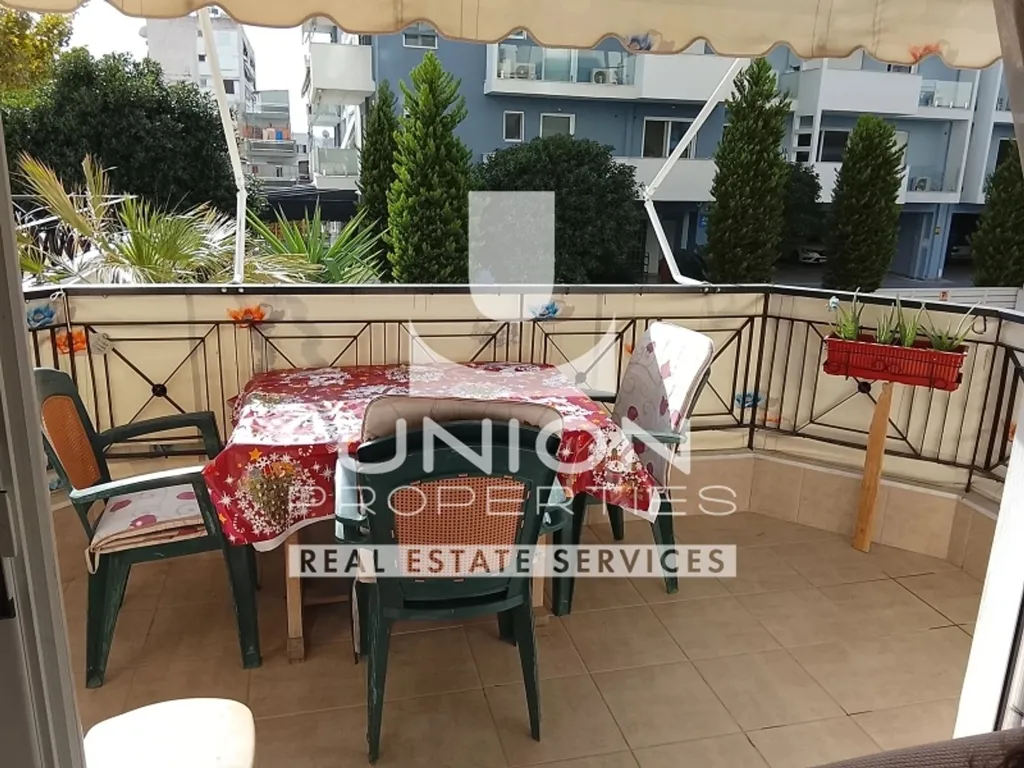 Terrasse - Modern Apartment with City View in Drapetsona