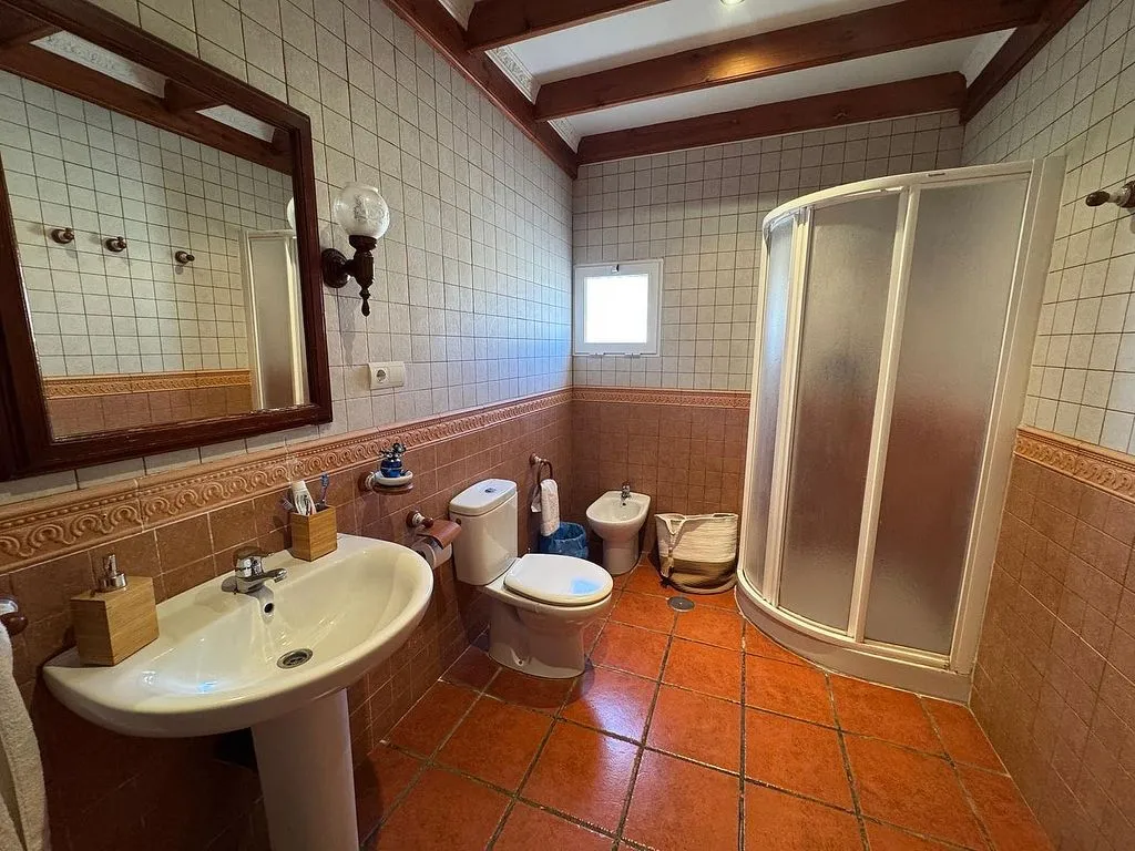 Salles de bain - Reformed Chalet with Pool in Los Girasoles