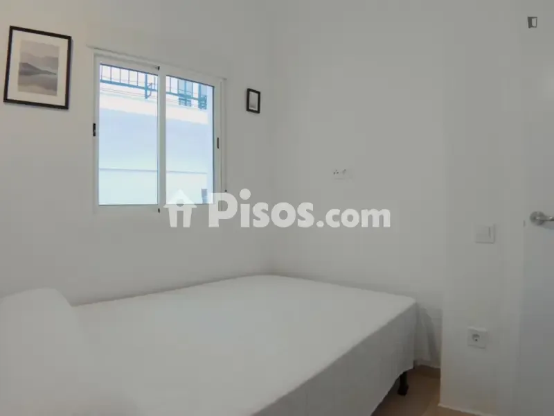 Chambres - 2-Bedroom Flat in Usera, Madrid