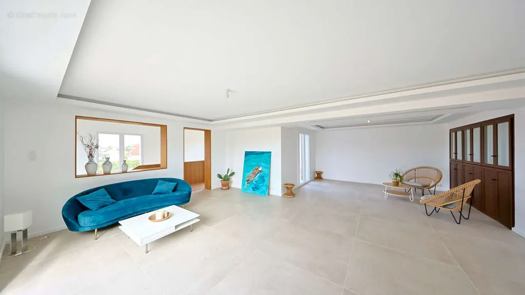 Séjour - Villa Contemporaine avec Vue Océan et Montagnes à la Côte Basque