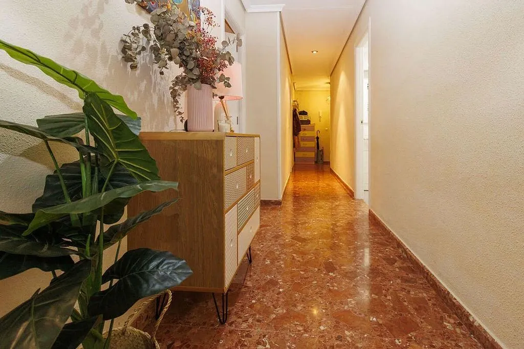 Ingresso - Apartment with Balcony in Albal