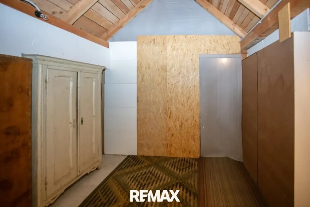 Toad - Spacious House with Workshop in Kautzen