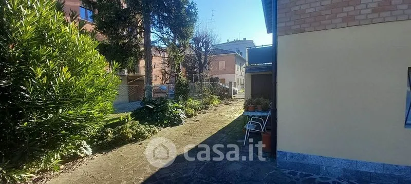 Jardin - Independent House with Courtyard in Modena