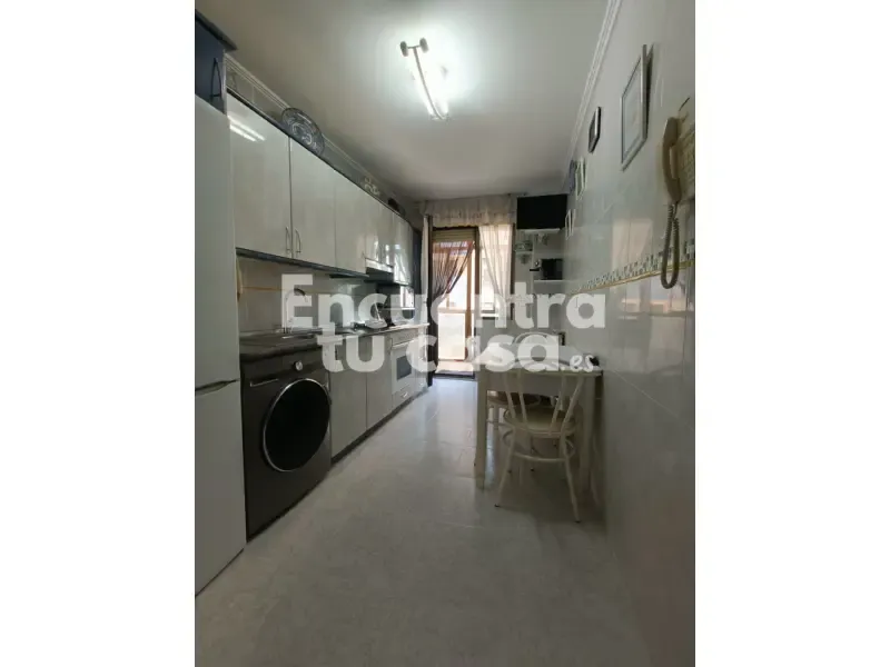 Cuisine - Apartment with Balcony in Miranda