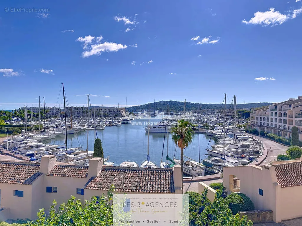 Terrass - Renovated 3-Bed Flat with Marina View in Nice