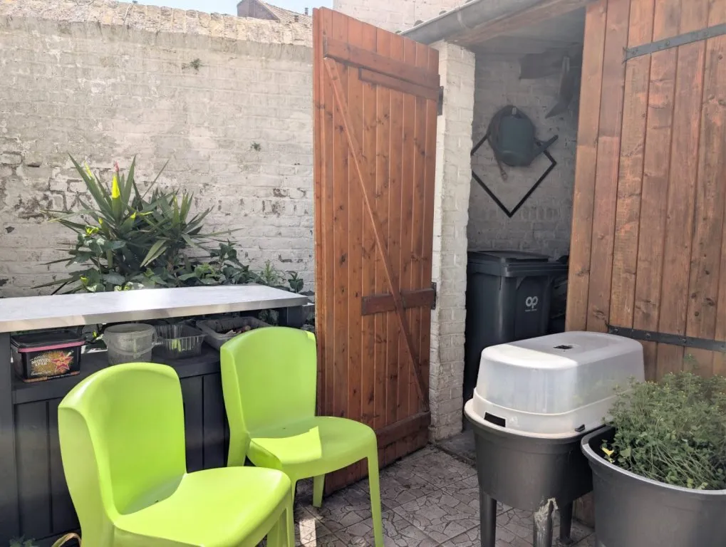 Terrass - 1930s House with South-Facing Balcony in Lille