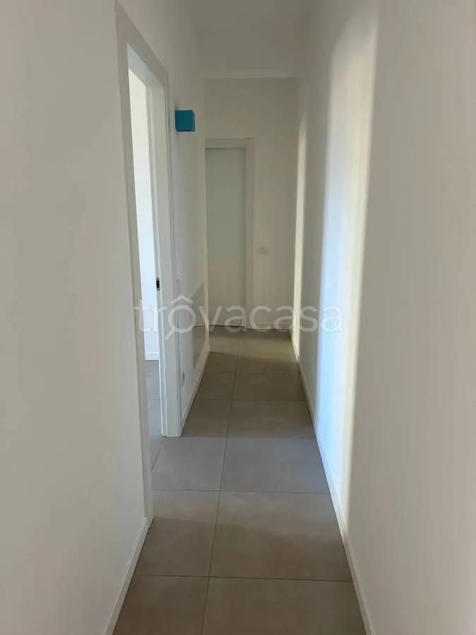 Hallway - Modernised Trilocale with Private Garden in Varese