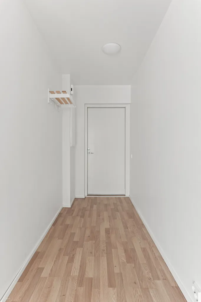 Pièces - Efficiently Designed Apartment with French Balcony in Järvenperä