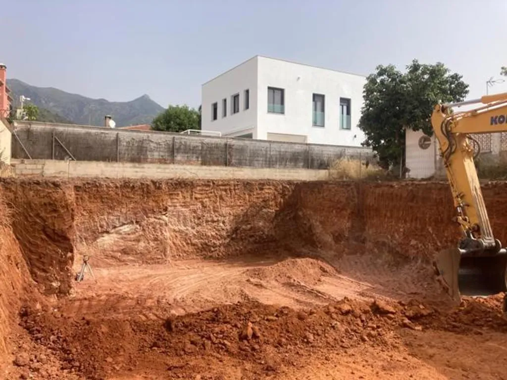 Bassein - Villa with Pool and Garden in Marbella