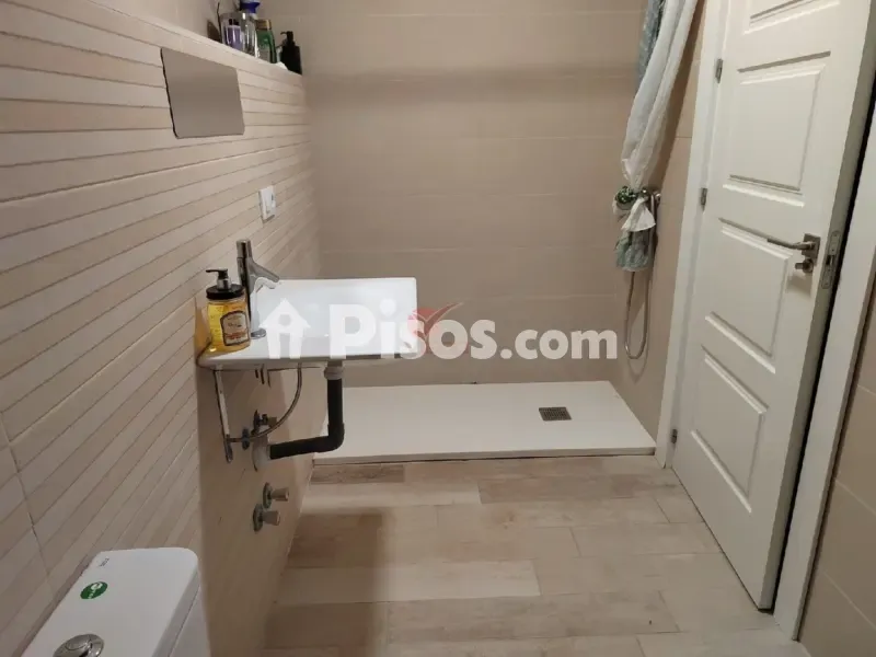 Salles de bain - Reformed Apartment with Patio in Cuenca