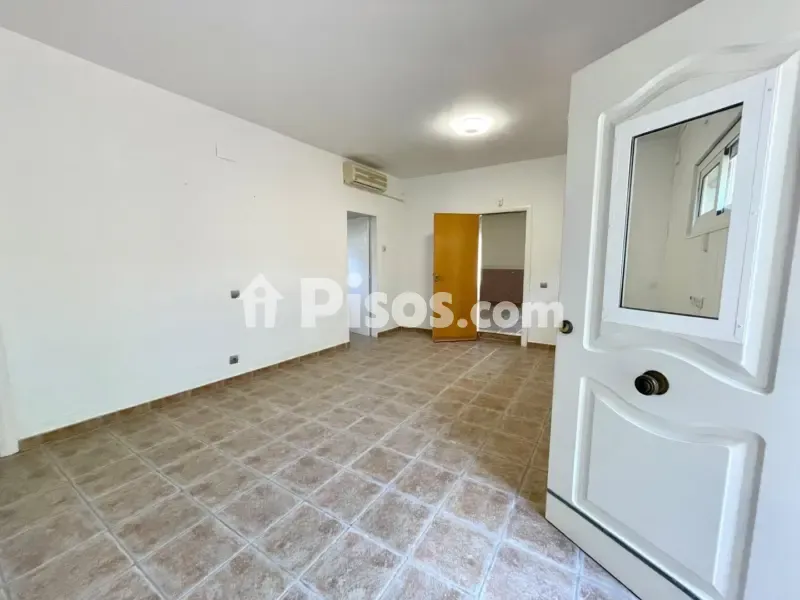 Esik - Chalet with Private Pool in El Vendrell