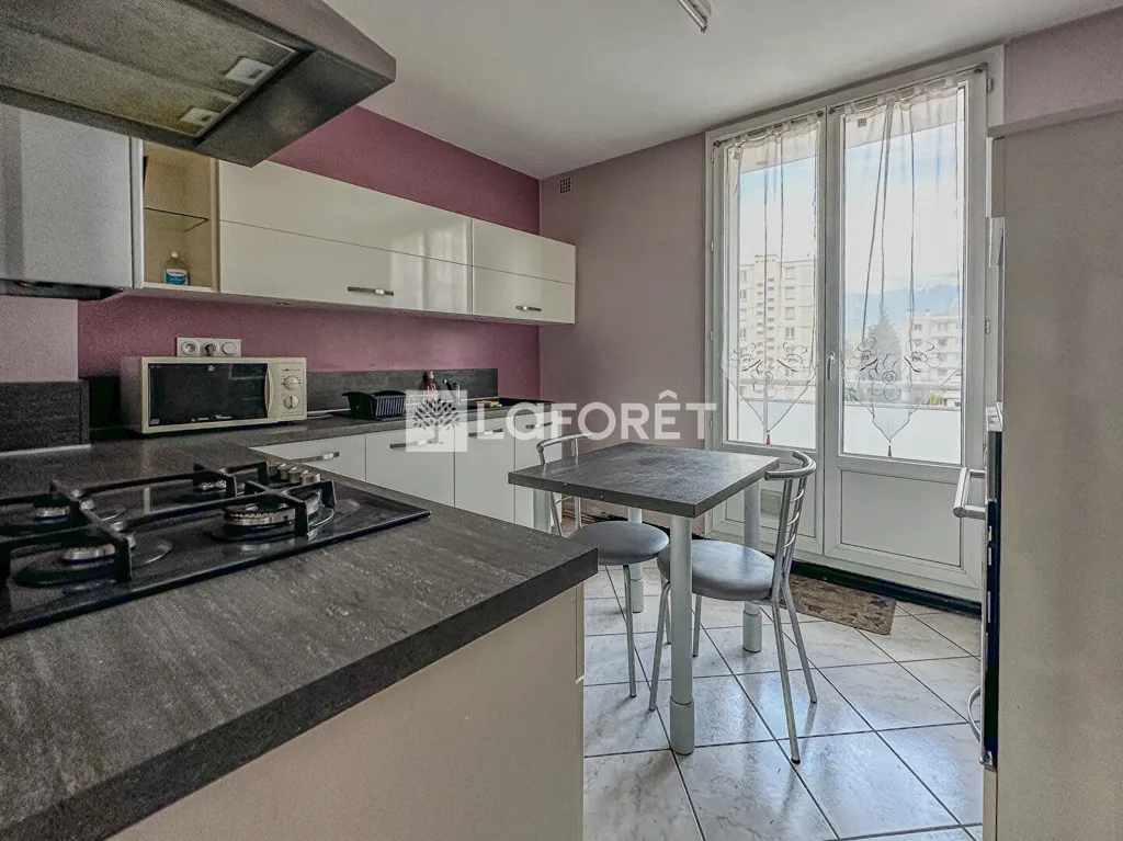 Cuisine - Appartement Traversant avec Balcon à Grenoble