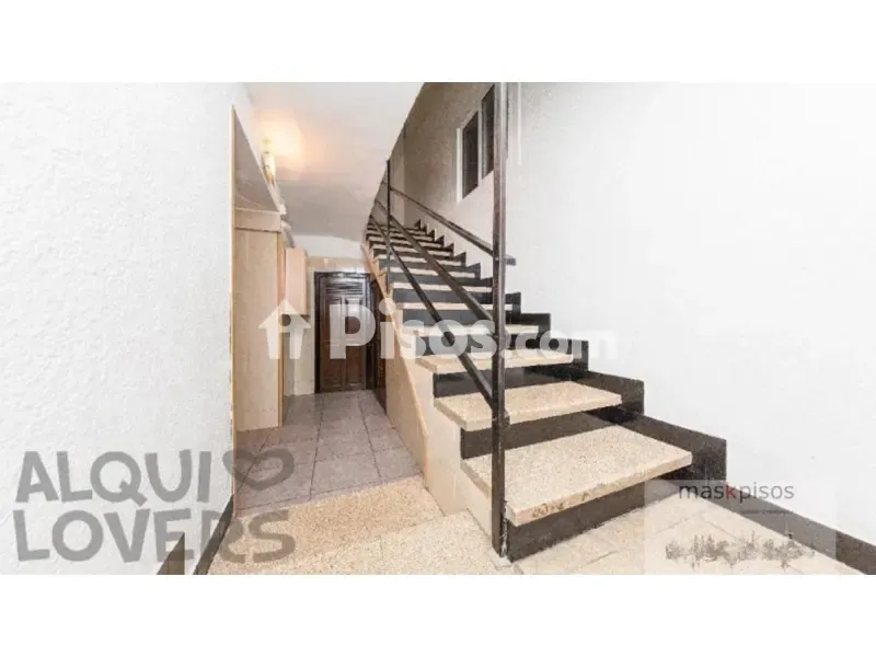 Toad - Flat for Renovation in Trinitat Vella