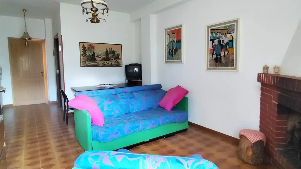 Elutuba - Apartment with Balcony in Balsorano