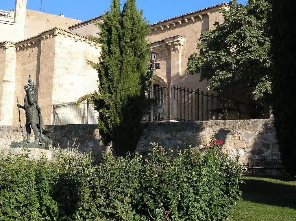 Jardin - Furnished Flat with Central Heating in Salamanca