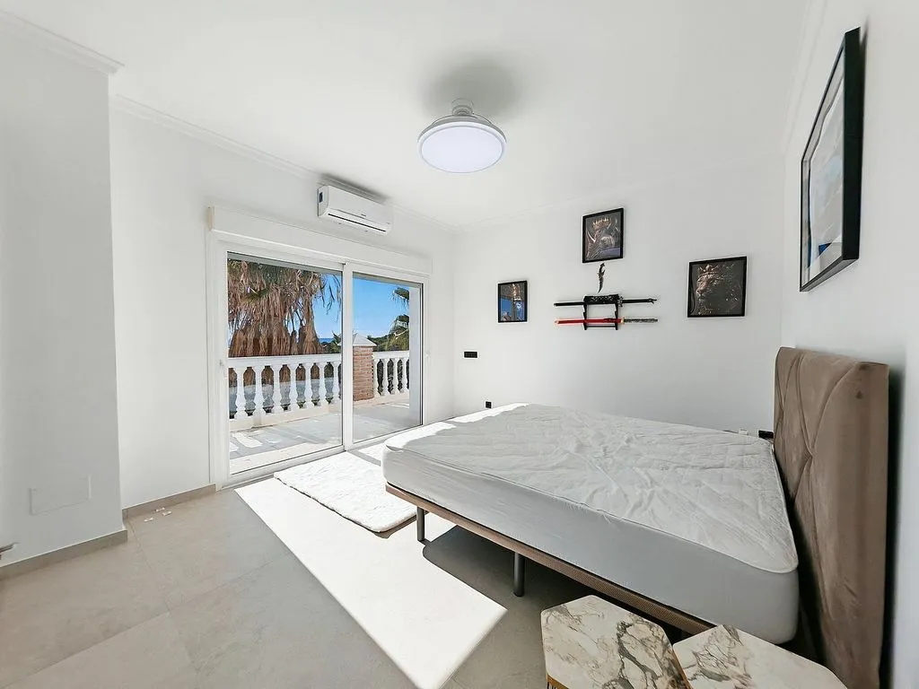 Chambres - 9-Bedroom Chalet with Pool in La Capellania
