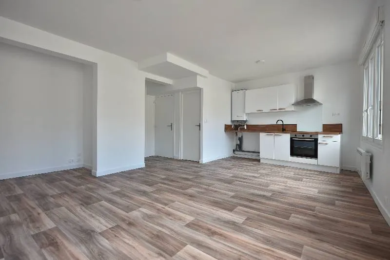 Köök - Renovated 2-Bedroom Apartment in Cherbourg