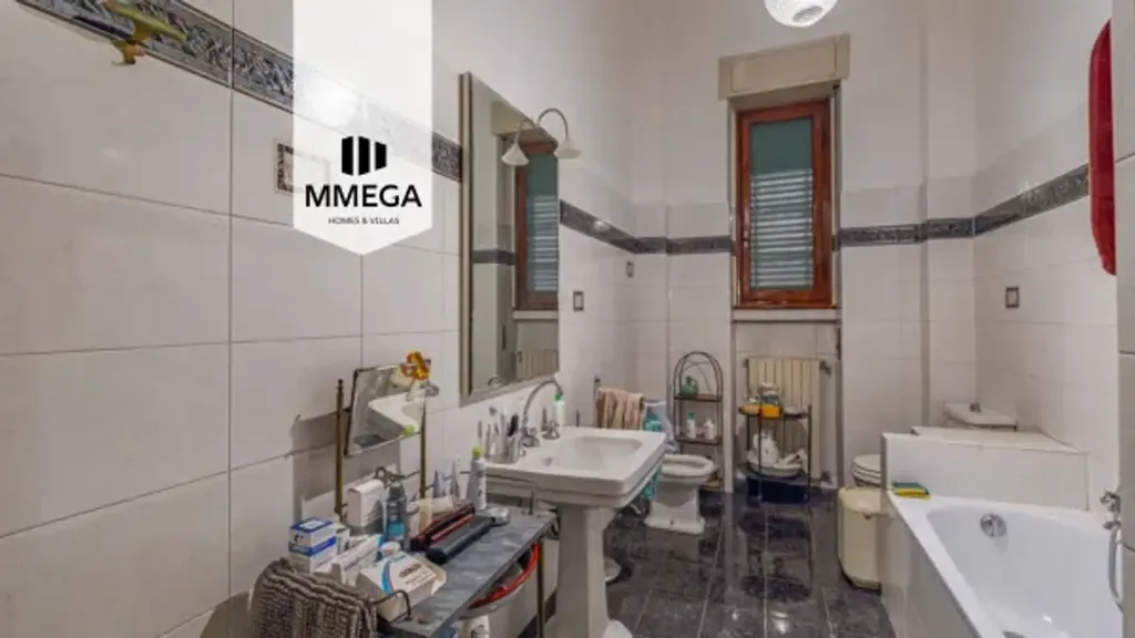 Vannitoad - Apartment with Balcony in Florence's Le Cure